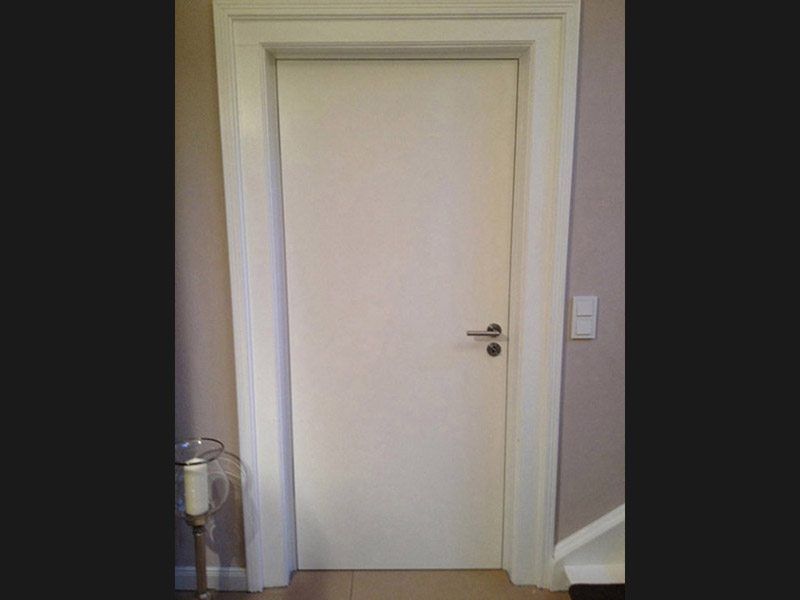 Arbeitstisch mit Rundbogen